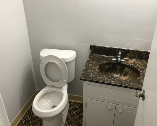 3939 Pinehurst Ct, Decatur, Georgia 30034, 5 Bedrooms Bedrooms, 0 ,2 BathroomsBathrooms,House,Sold,Pinehurst,0,1013