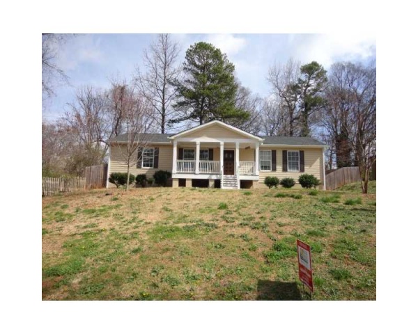383 3rd Ave, Scottdale, Georgia 30079, 4 Bedrooms Bedrooms, 0 ,2 BathroomsBathrooms,House,Sold,3rd,0,1025
