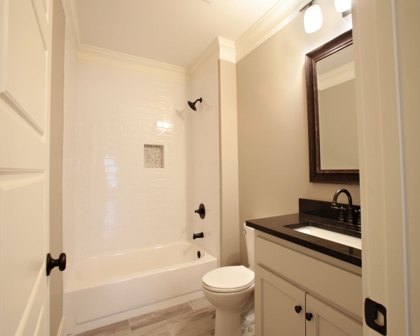 1380 Oldfield Rd, Decatur, Georgia 30030, 5 Bedrooms Bedrooms, 0 ,3 BathroomsBathrooms,House,Sold,Oldfield,0,1033