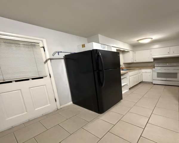 559 Dollar Mill Rd SW, Atlanta, Georgia 30331, 3 Bedrooms Bedrooms, 0 ,1 BathroomBathrooms,House,Leased,Dollar Mill,0,1066