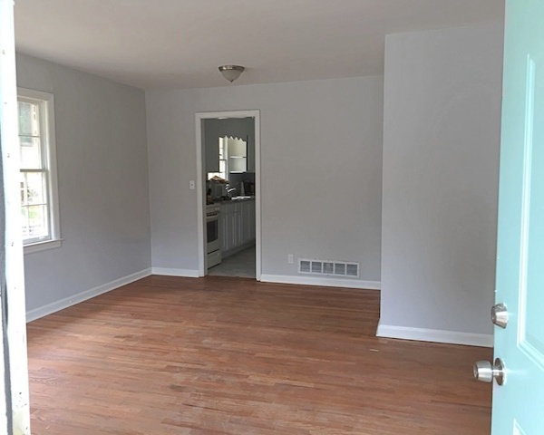 1262 Lorenzo Dr SW, Atlanta, Georgia 30310, 4 Bedrooms Bedrooms, 0 ,2 BathroomsBathrooms,House,Sold,Lorenzo,0,1068