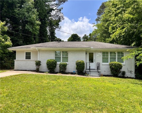 2135 Niskey Lake Rd SW, Atlanta, Georgia 30331, 4 Bedrooms Bedrooms, 0 ,2 BathroomsBathrooms,House,For Sale,Niskey Lake,0,1071