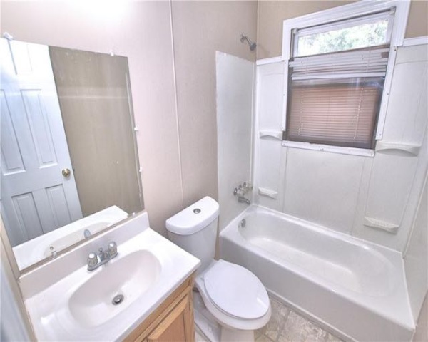 5074 Phillips Dr, Forest Park, Georgia 30297, 2 Bedrooms Bedrooms, 0 ,1 BathroomBathrooms,House,Leased,Phillips,0,1078