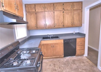 5074 Phillips Dr, Forest Park, Georgia 30297, 2 Bedrooms Bedrooms, 0 ,1 BathroomBathrooms,House,Leased,Phillips,0,1078